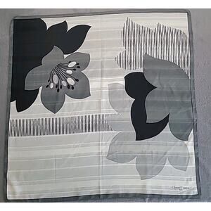 VTG David Marrice Paris Black White Floral Scarf Retro